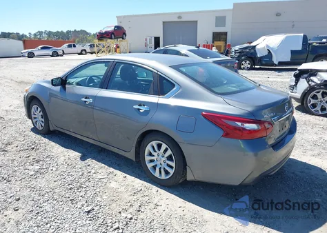 2018 Nissan Altima 2.5 S z USA, uszkodzony, nr VIN 1N4AL3AP4JC293514